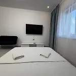 Apartment Cama Vip Room's