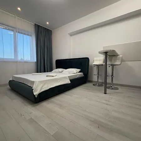 Apartament Cama Vip Room's