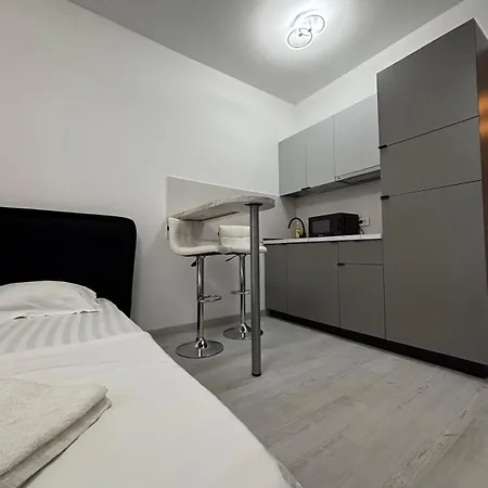 Cama Vip Room's